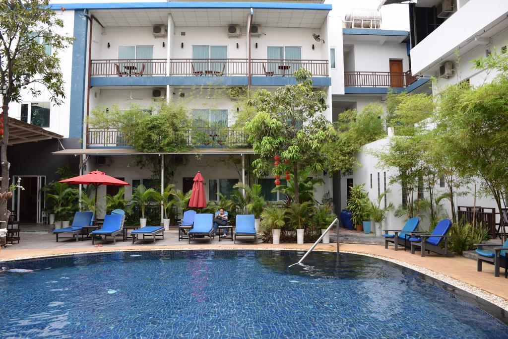 Billabong Hostel Phnom Penh Exterior foto